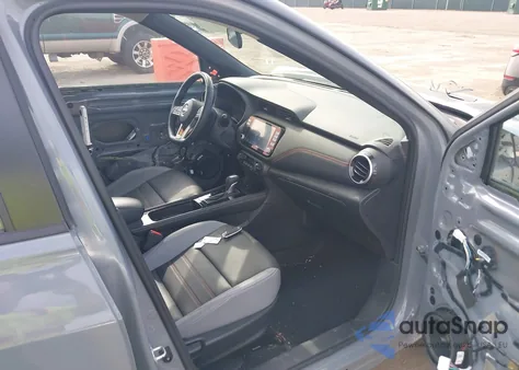 2023 Nissan Kicks Sr Xtronic Cvt from USA, damaged, VIN 3N1CP5DV4PL514672